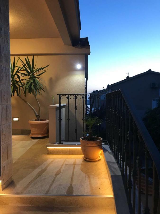Top View Residence Hvar Town Luaran gambar